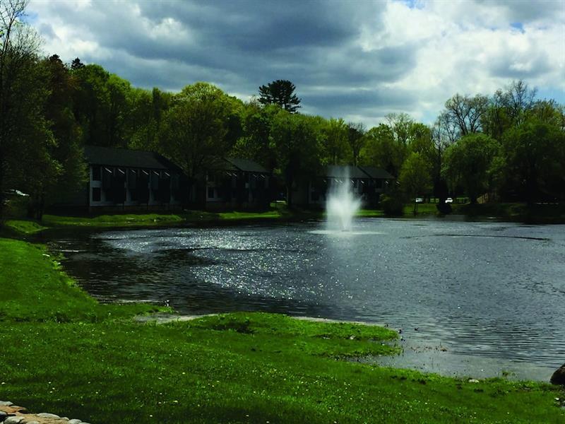 Pocono Mountain Villas By Exploria Resorts East Stroudsburg Exterior photo